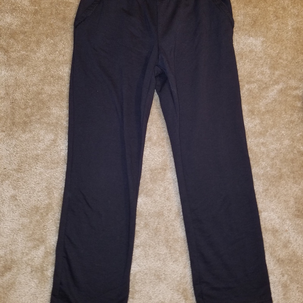 Time and Tru Sweatpants no drawstrings Black